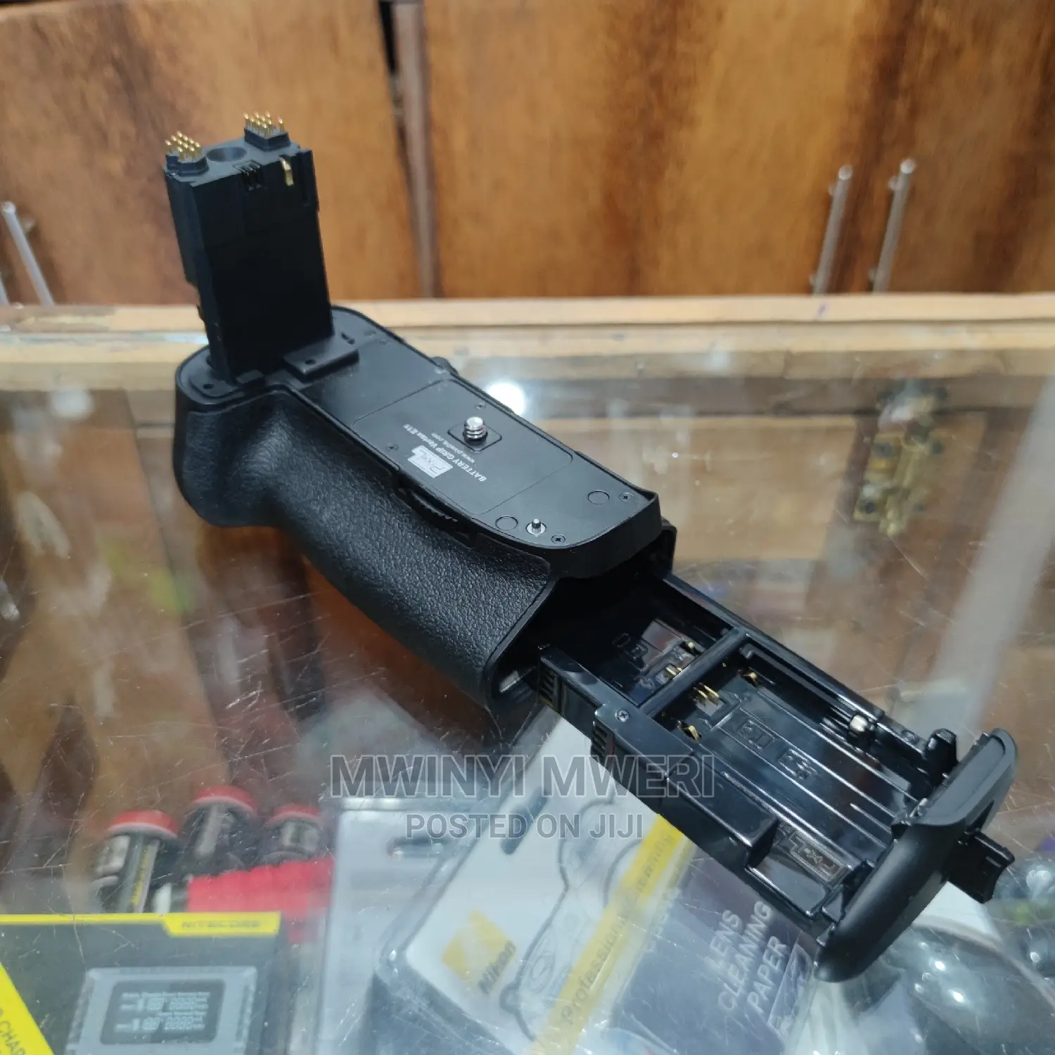 Pixel Vertax E11 Battery Grip for Canon 5D Mark III