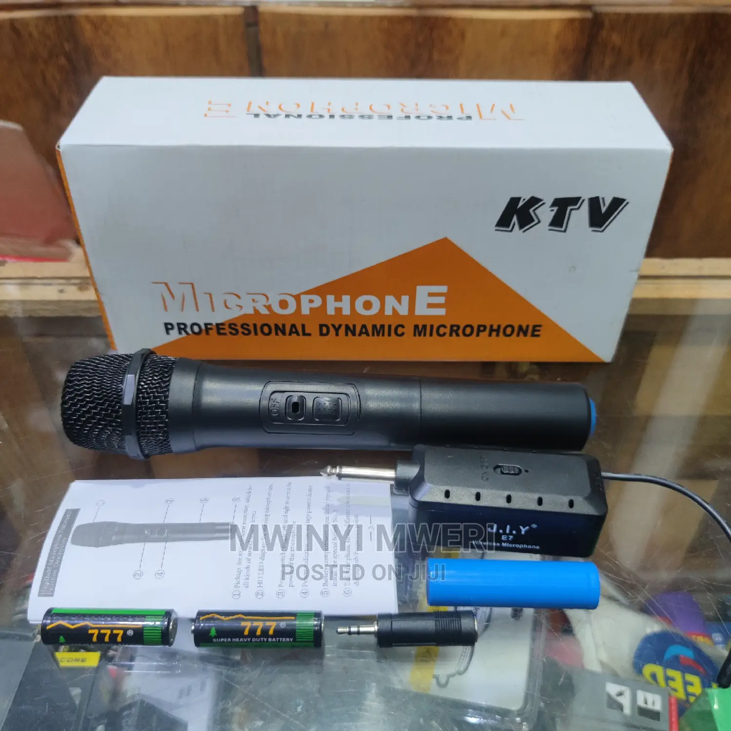 KTV Professional Wireless Dynamic Microphone System