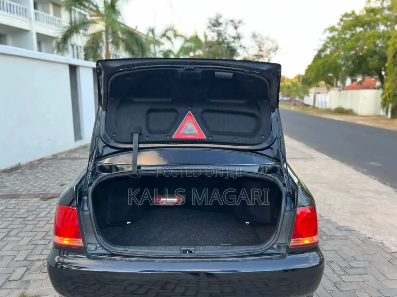 Toyota Crown 2006 Black
