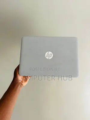 Laptop HP EliteBook 820 G3 8GB Intel Core I5 HDD 750GB