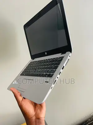 Laptop HP EliteBook 820 G3 8GB Intel Core I5 HDD 750GB