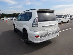 Toyota Land Cruiser Prado 2005 Pearl