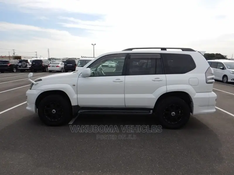 Toyota Land Cruiser Prado 2005 Pearl