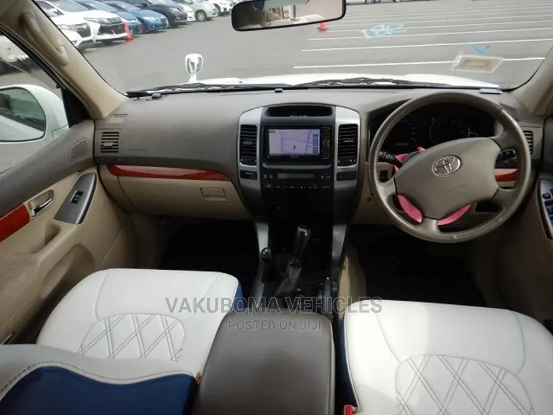Toyota Land Cruiser Prado 2005 Pearl
