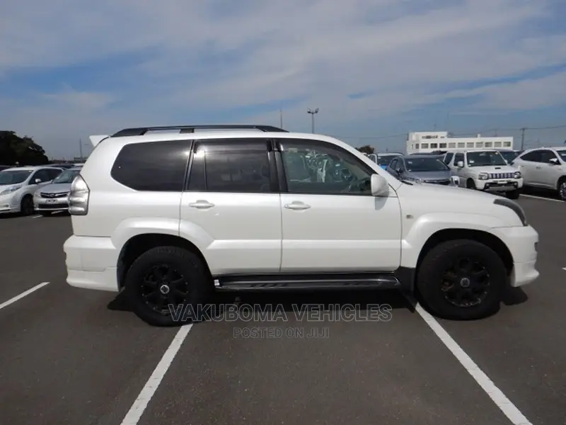 Toyota Land Cruiser Prado 2005 Pearl