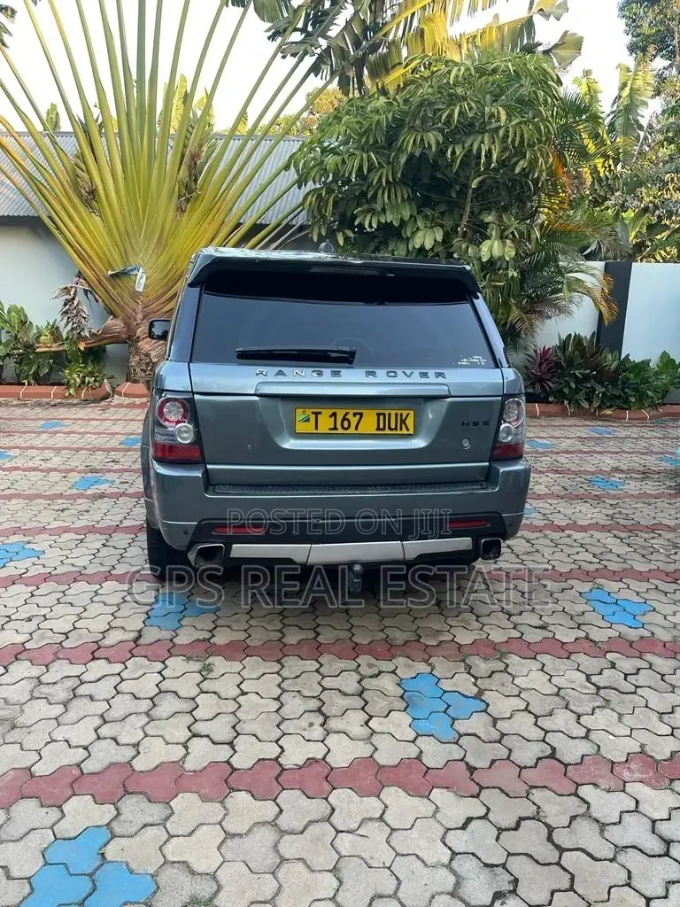 Land Rover Range Rover 2012 Gray