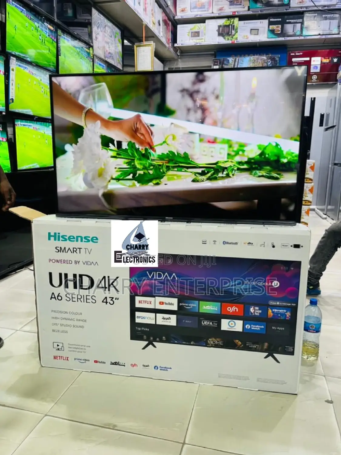 HISENSE Smart UHD VIDAA Frameless43 InchBluetooth