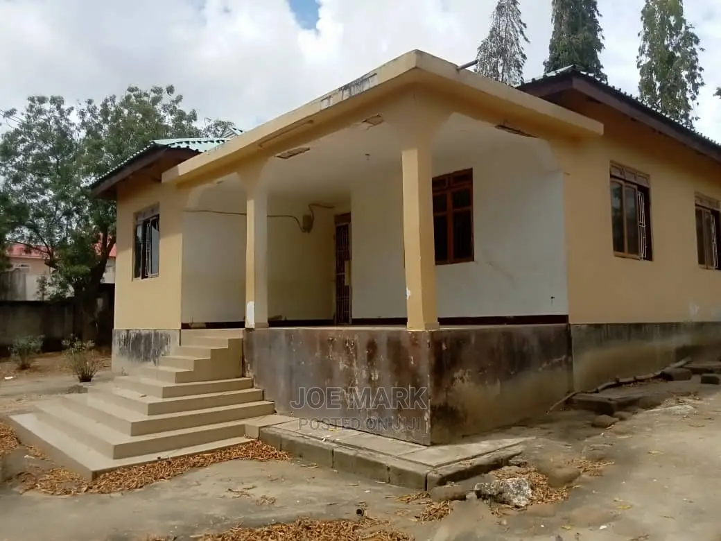 4bdrm House in Mark Real Estate, Mbezi for Sale