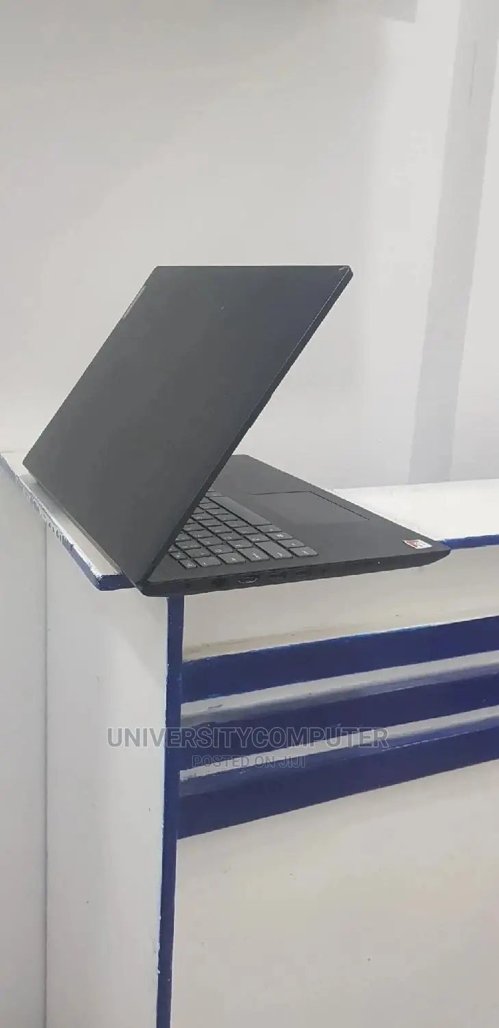 Laptop Lenovo Flex 4 4GB AMD A4 HDD 500GB