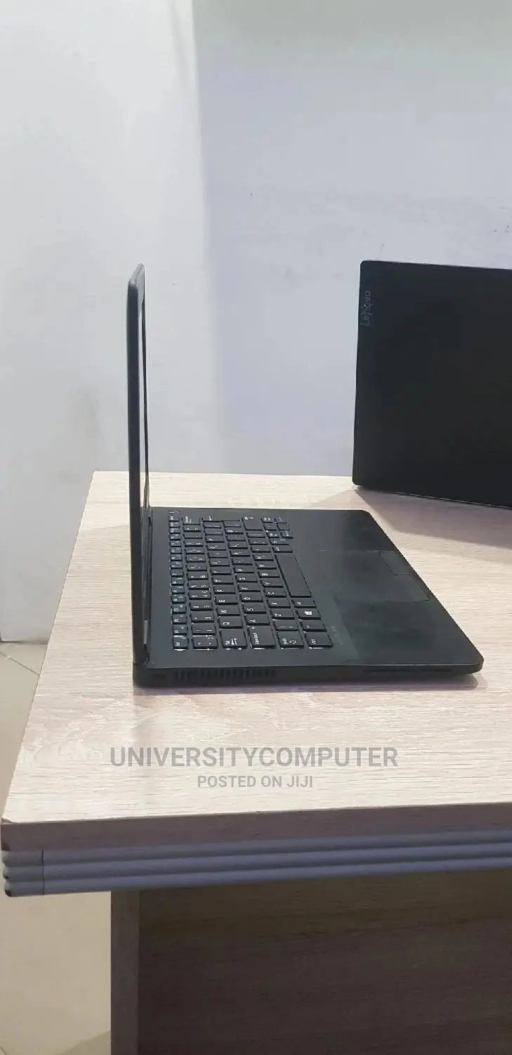 Laptop Dell Latitude E7470 8GB Intel Core I5 SSD 256GB