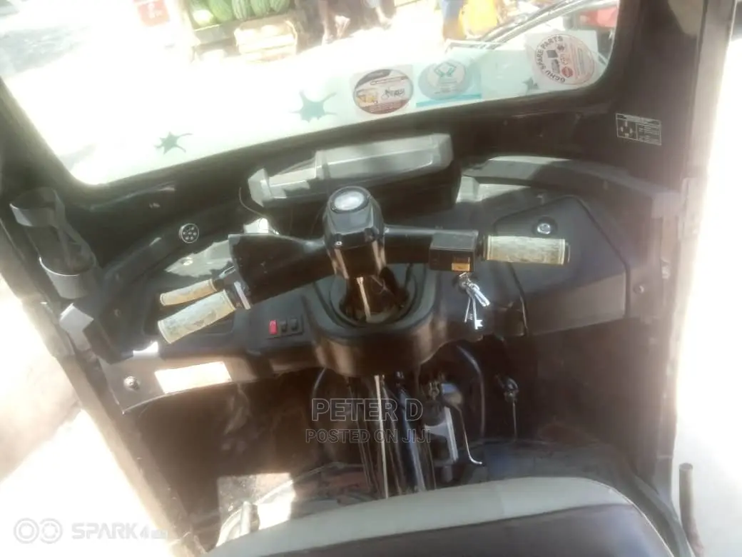TVS Apache 180 RTR 2021 Black