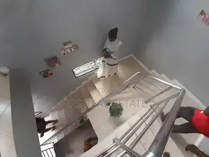 5bdrm House in Mtoni Kijichi, Temeke for Sale