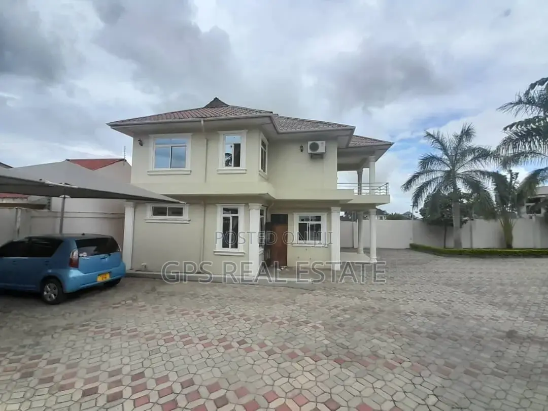 5bdrm House in Mtoni Kijichi, Temeke for Sale