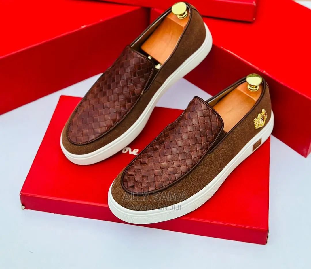 G.Ten Brown New Brand