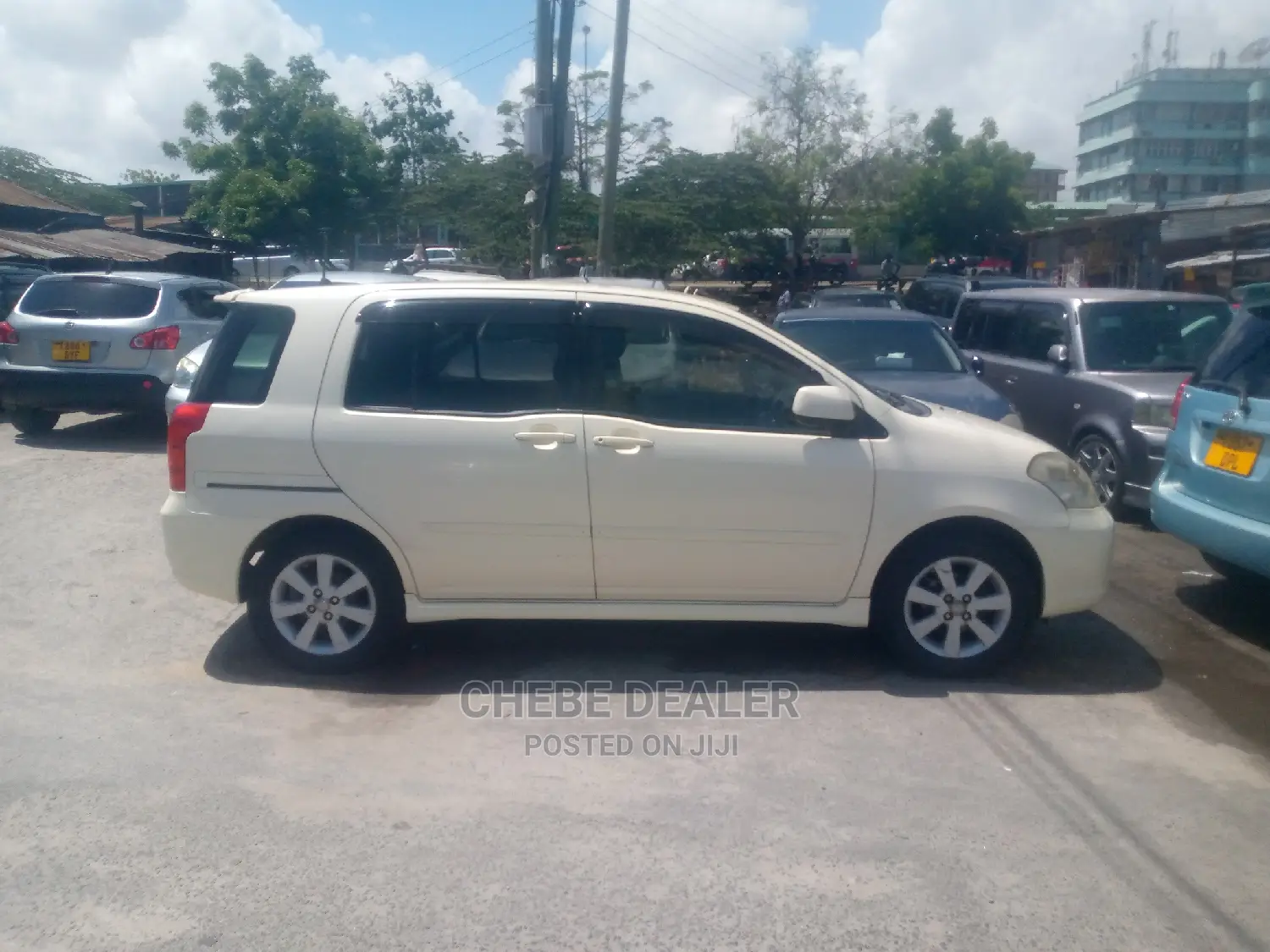 Toyota Raum 1.5 AWD 2003 Brown