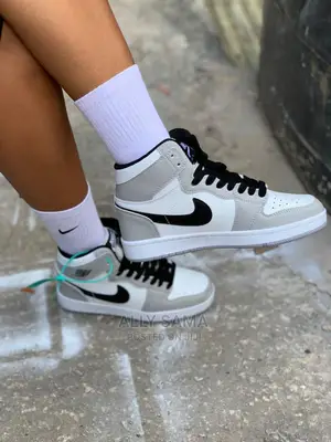 Nike Jordan Gray