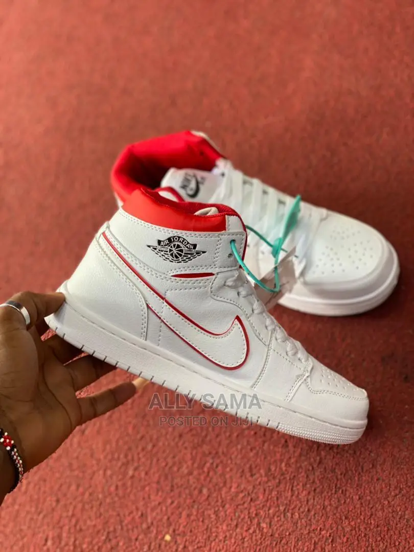 Nike Jordan White