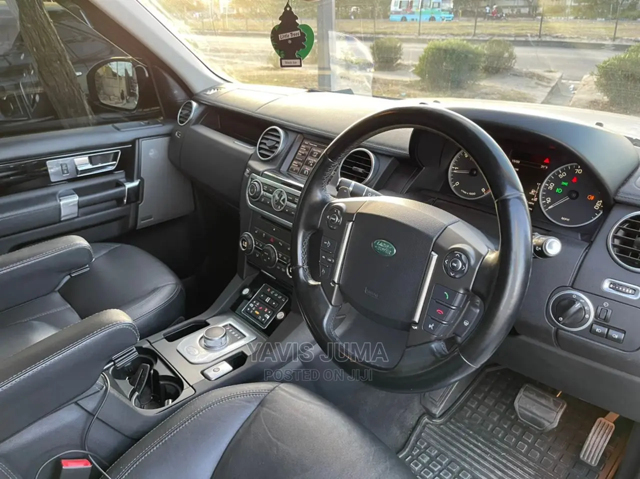 Land Rover Discovery 2014 Silver