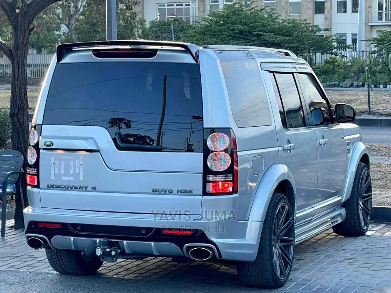 Land Rover Discovery 2014 Silver