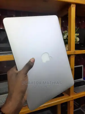 Laptop Apple MacBook Pro 2012 8GB Intel Core I5 HDD 500GB