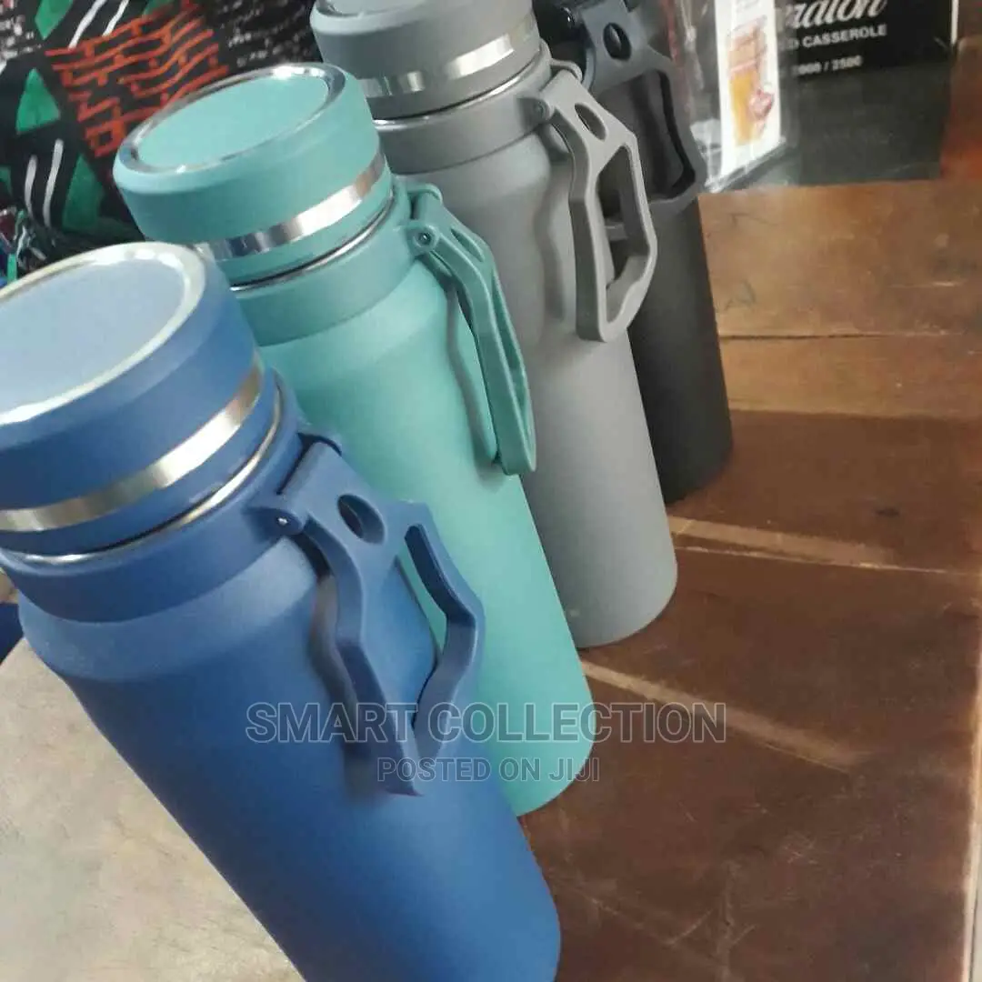 Colii 1L Vacuum Tumbler Hot/Cold Bottle