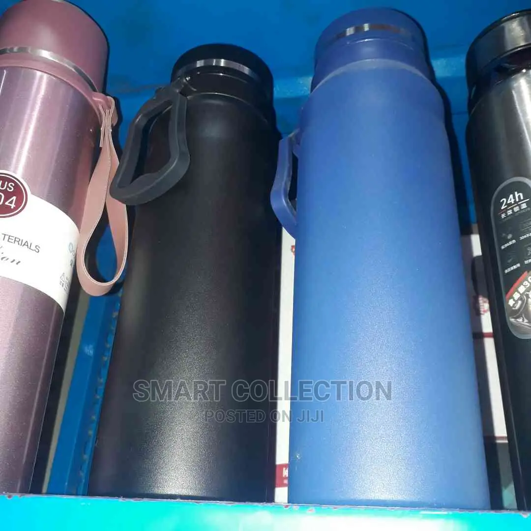 Colii 1L Vacuum Tumbler Hot/Cold Bottle
