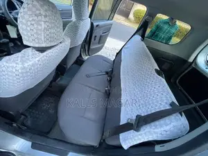 Toyota Probox 2004 Silver