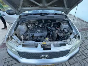 Toyota Probox 2004 Silver
