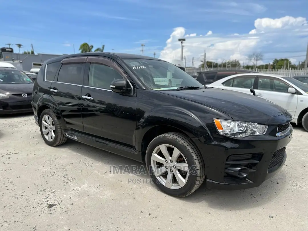 Mitsubishi Outlander 2011 Black
