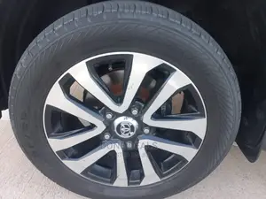 Toyota Land Cruiser 2010 Black