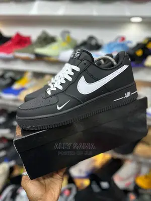 Airforce Black White