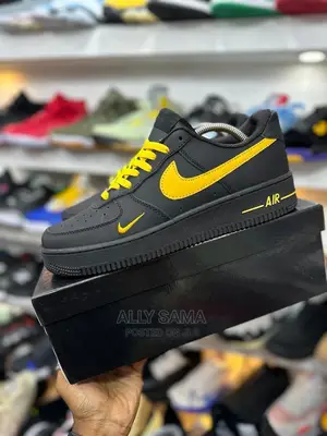Airforce Black Yellow
