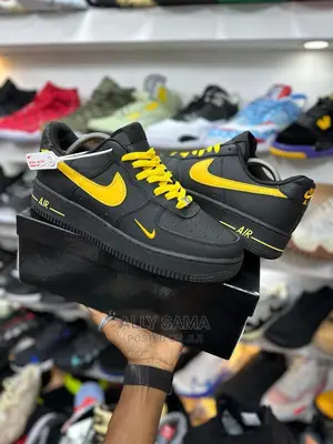 Airforce Black Yellow