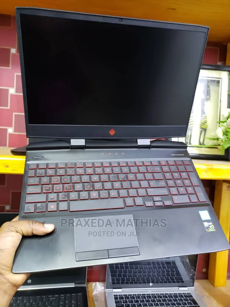 Laptop HP Omen 15t 8GB Intel Core I7 HDD+SSD 1T