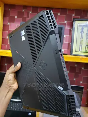 Laptop HP Omen 15t 8GB Intel Core I7 HDD+SSD 1T