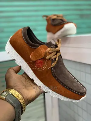 Wallabees Brown