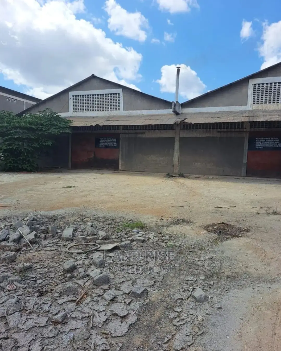 Warehouse and Yard for Sale