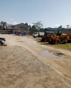 Warehouse and Yard for Sale