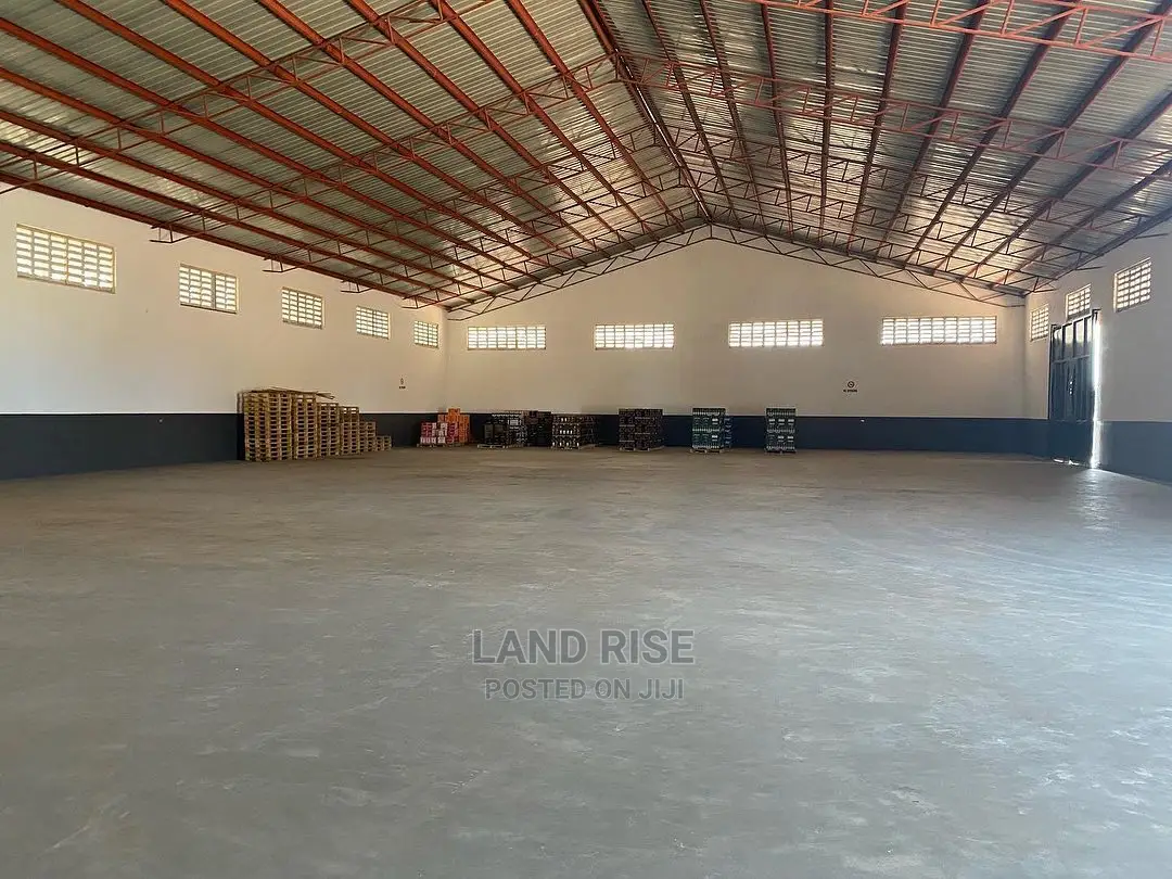 Godown/Warehouse in Tegeta