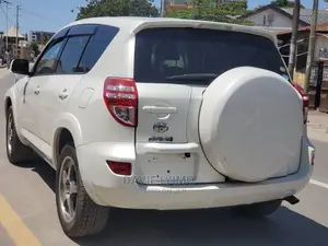 Toyota RAV4 2008 Pearl