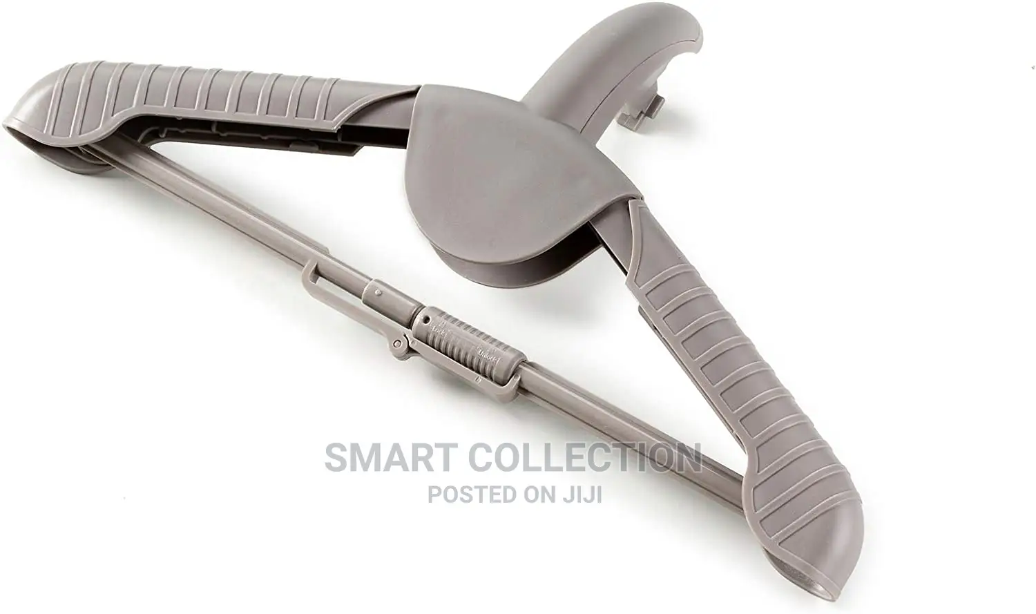 KENWOOD Garment Steamer 1500W With 2L Water Tank Capacity.