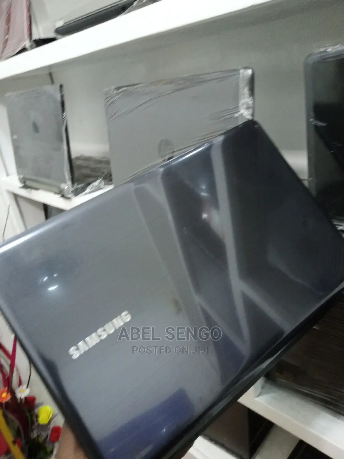 Laptop Samsung N145 4GB Intel Core I5 HDD 500GB