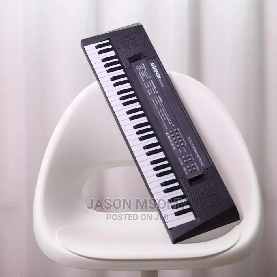 61 Keys Electronic Keyboard