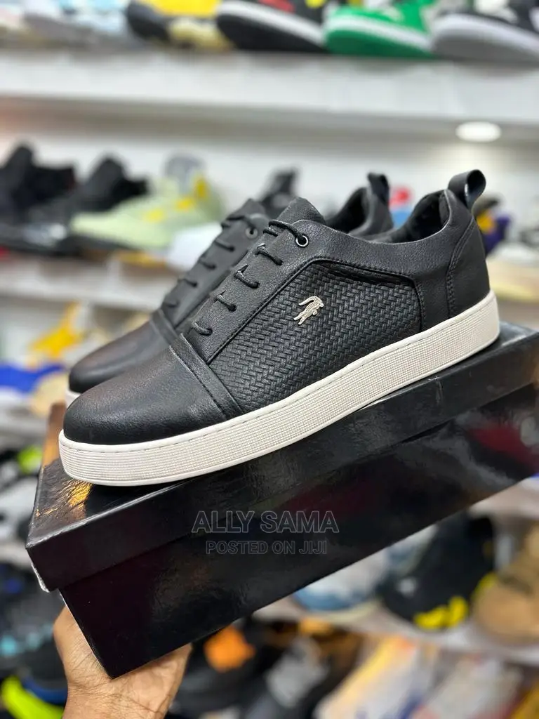 Lacoste Black