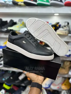 Lacoste Black