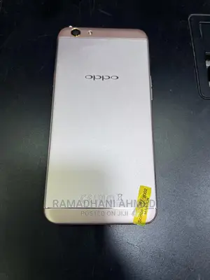 Oppo F1s 32 GB Gold