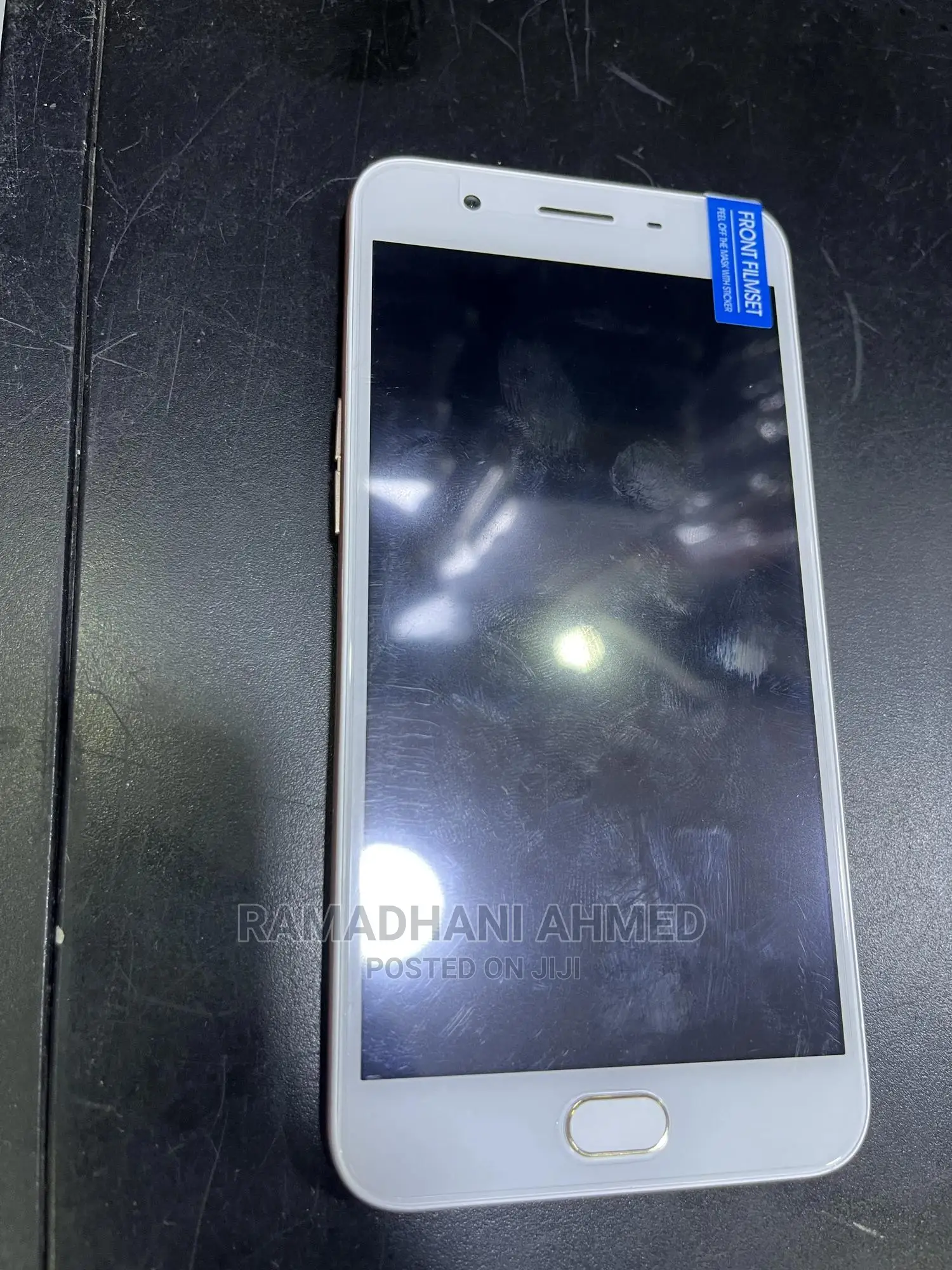 Oppo F1s 32 GB Gold