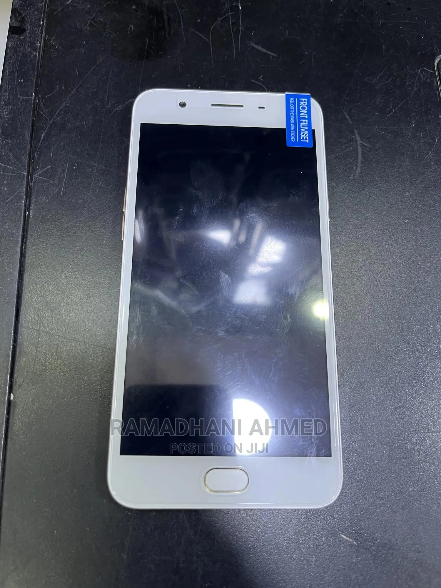Oppo F1s 32 GB Gold