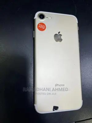 Apple iPhone 7 32 GB Gold