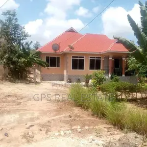 3bdrm House in Mbezi Louis, Kinondoni for Sale